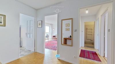 Appartement - 67 m² - 3 pièces