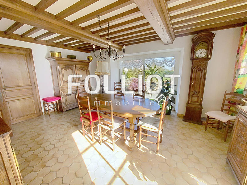 Maison - 135 m² - 6 pièces