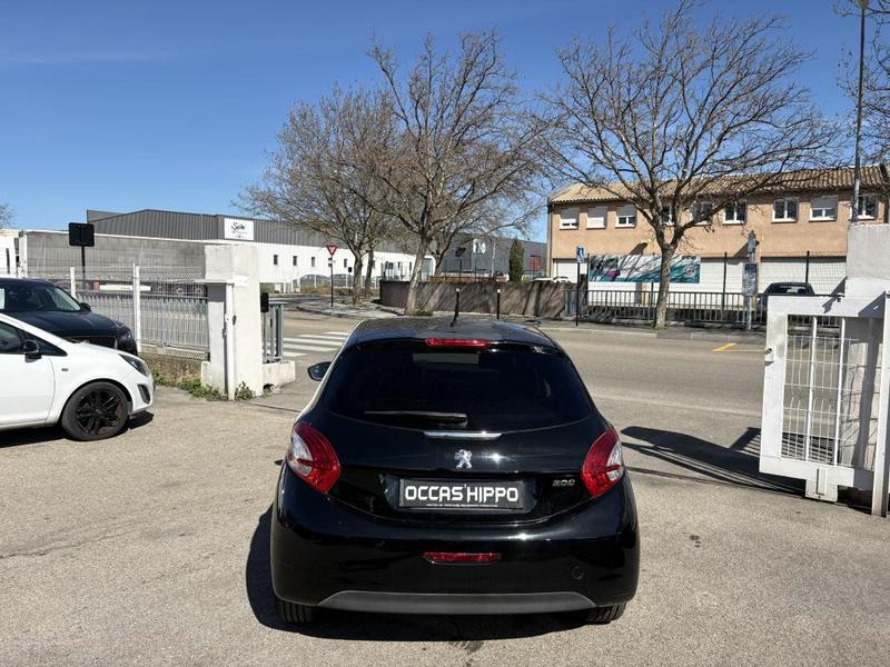 Peugeot 208 Vti 82cv Allure Bvm5 Equiper Superethanol