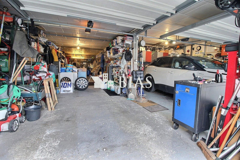 Maison - 138 m² - 6 pièces