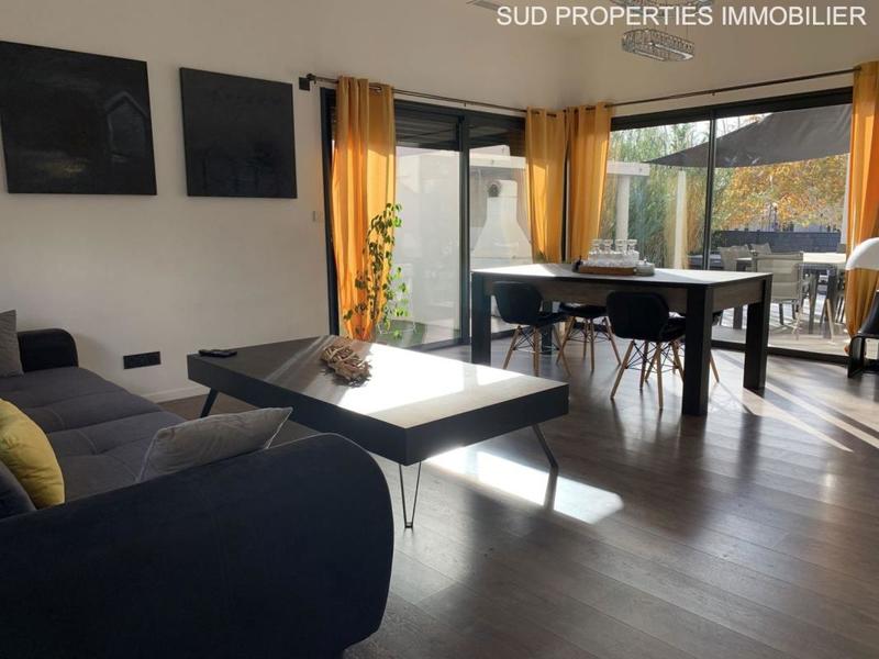 Maison - 151 m² - 5 pièces