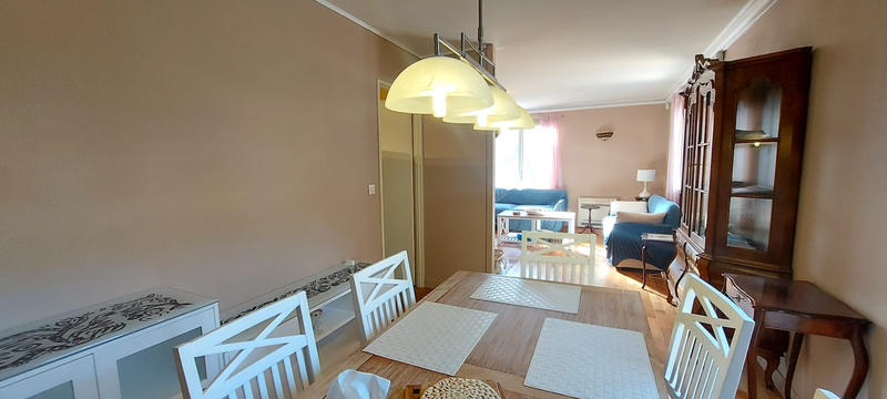 Villa - 209 m² - 8 pièces