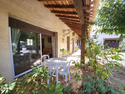 Villa - 136 m² - 8 pièces