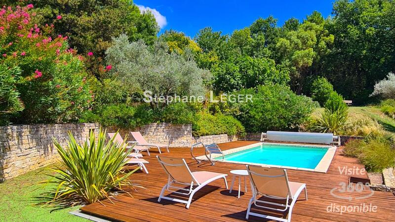 Maison - 175 m² - 7 pièces