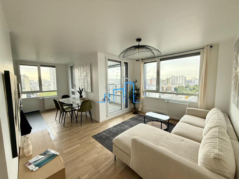 Appartement - 100 m² - 5 pièces