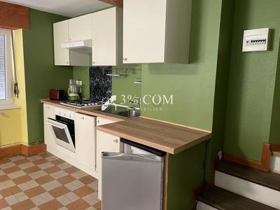 Maison - 630 m² - 25 pièces