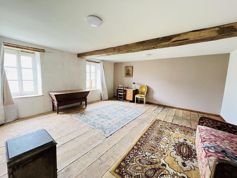 Maison ancienne - 110 m² - 3 pièces