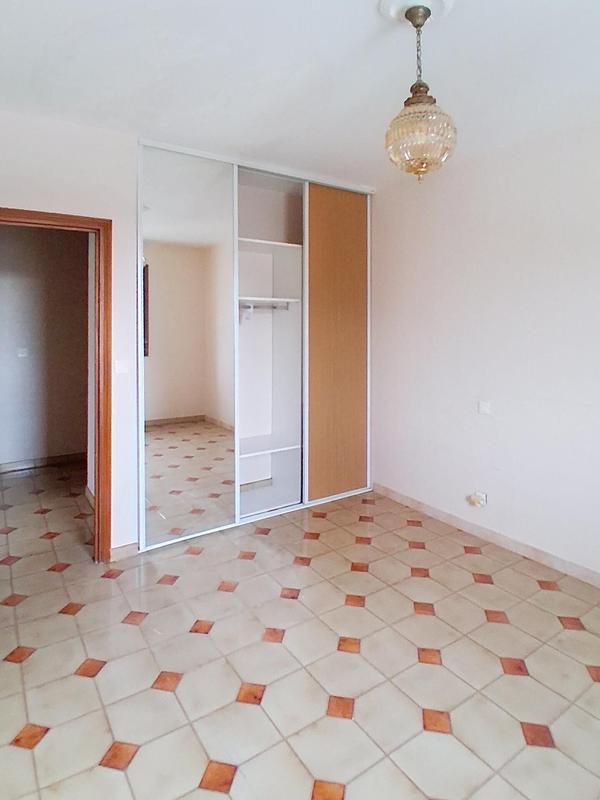 Appartement - 140 m² - 4 pièces