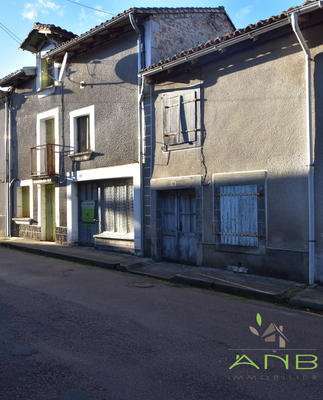 Maison - 160 m² - 8 pièces