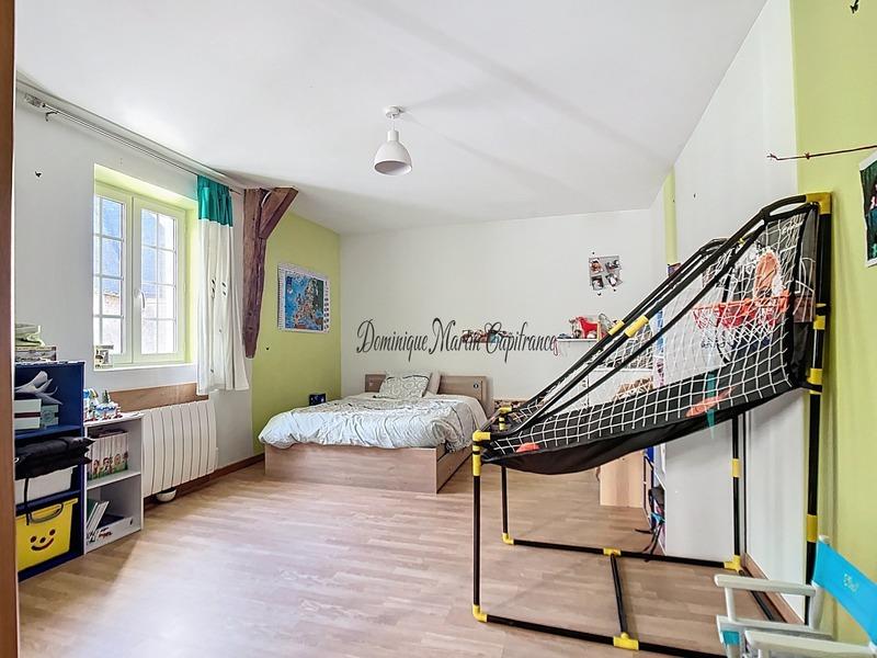 Maison - 164 m² - 5 pièces