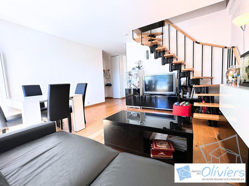 Duplex - 70 m² - 4 pièces