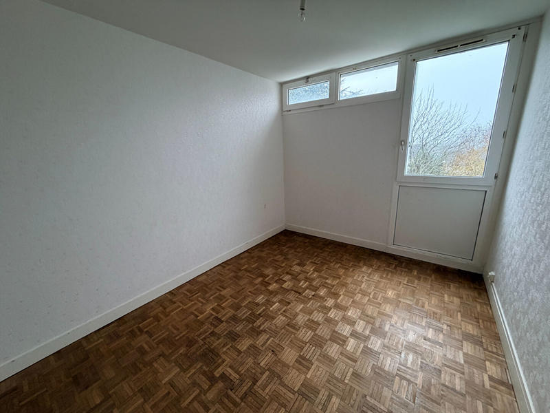 Appartement - 79 m² - 4 pièces