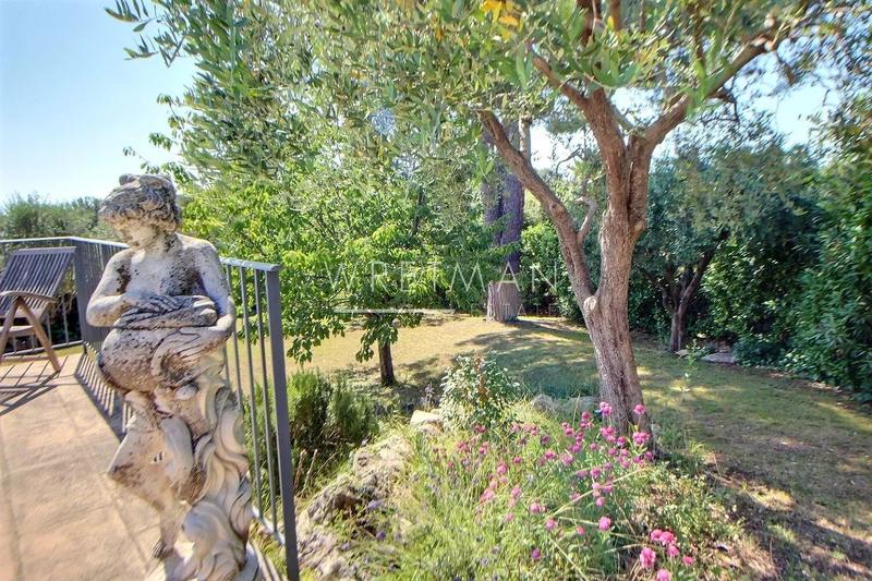 Maison - 146 m² - 7 pièces