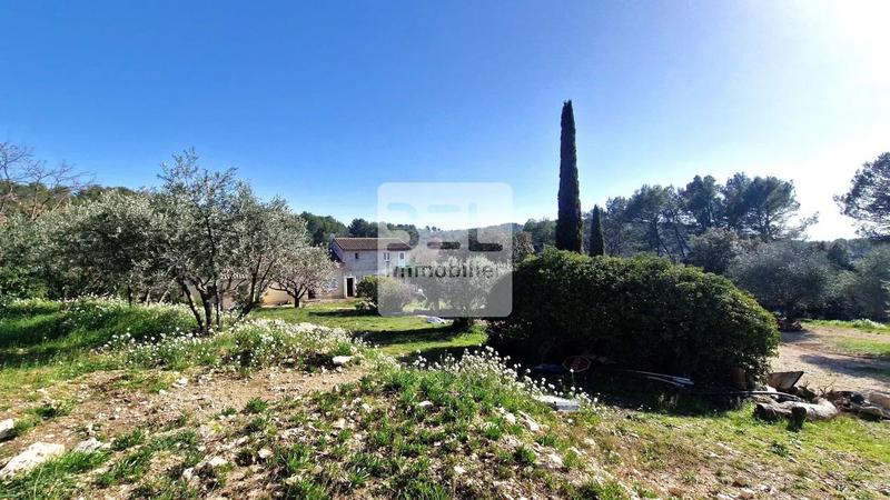 Ferme - 250 m² - 13 pièces