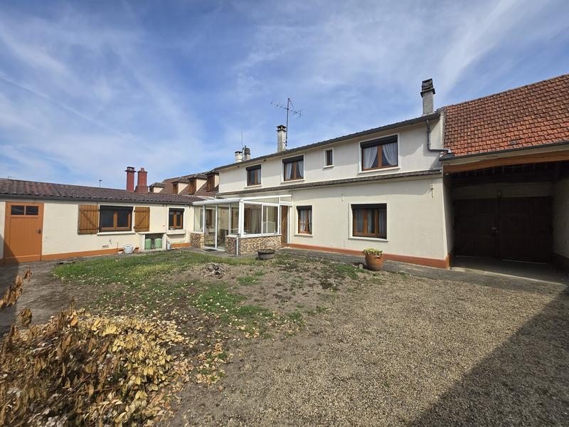 Corps de ferme - 117 m² - 6 pièces