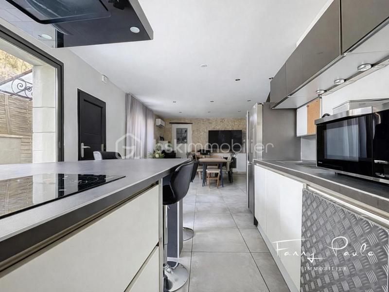 Maison - 132 m² - 4 pièces