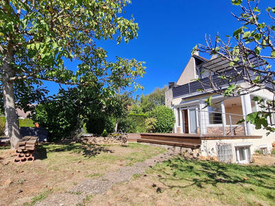 Appartement - 140 m² - 7 pièces