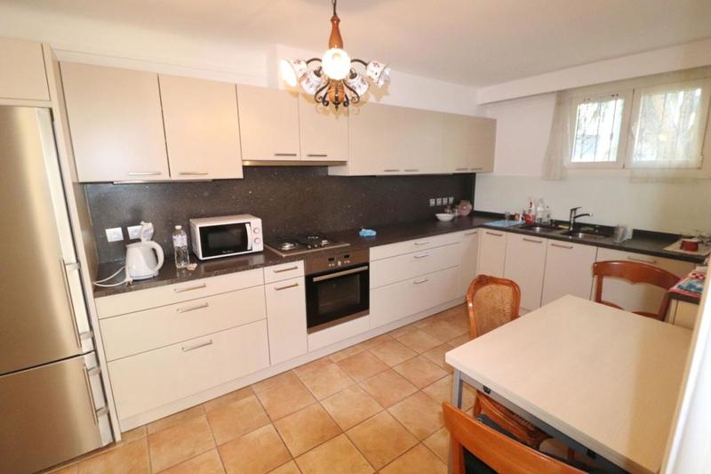 Maison de ville - 144 m² - 5 pièces