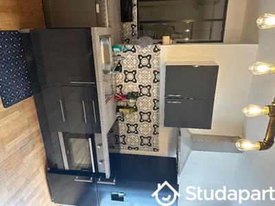 Chambre - 12 m² - 1 pièce