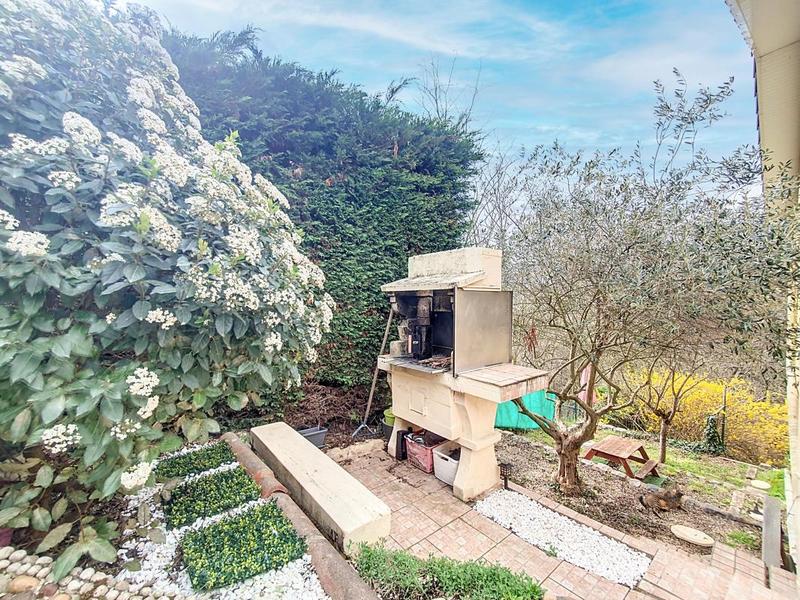 Maison - 91 m² - 4 pièces