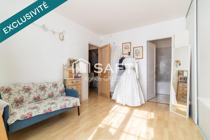 Maison - 179 m² - 7 pièces