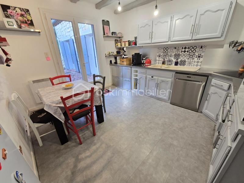 Villa - 200 m² - 7 pièces