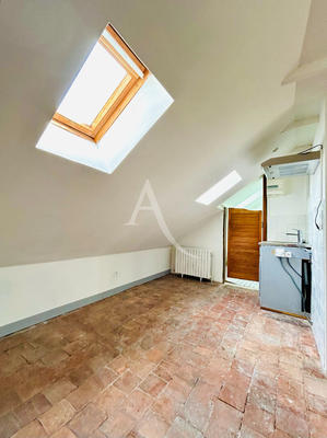 Immeuble - 9 pièces