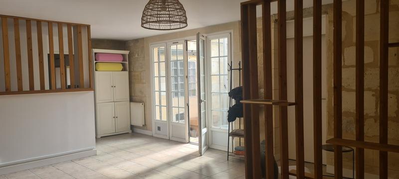 Appartement - 85 m² - 3 pièces