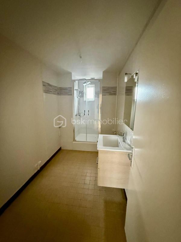 Immeuble - 245 m² - 10 pièces