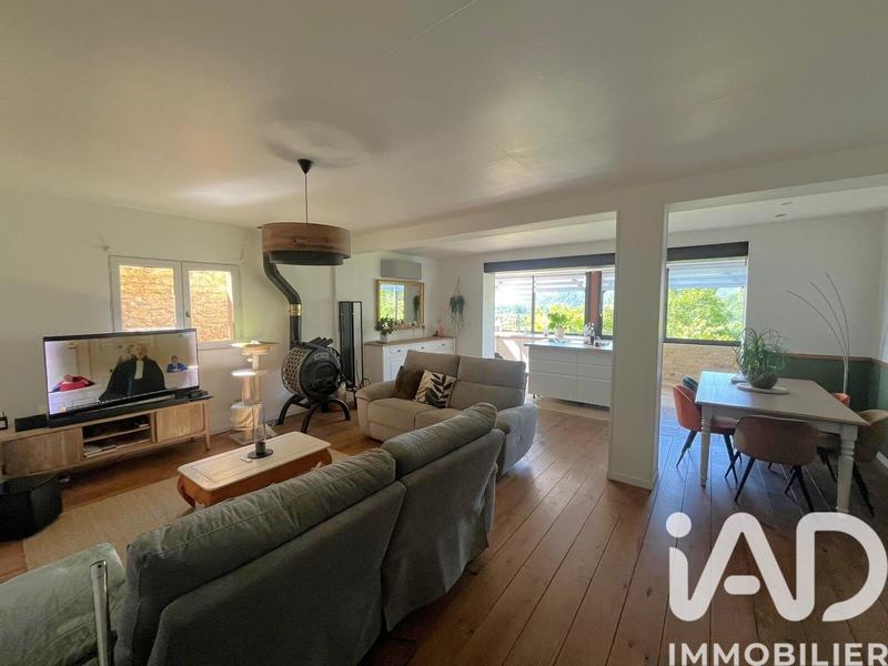 Maison - 265 m² - 13 pièces