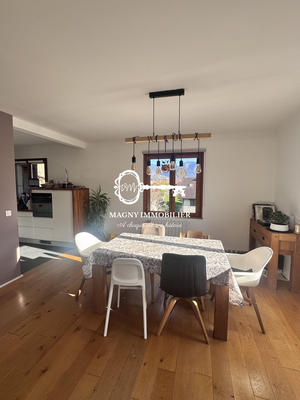 Appartement - 97 m² - 4 pièces