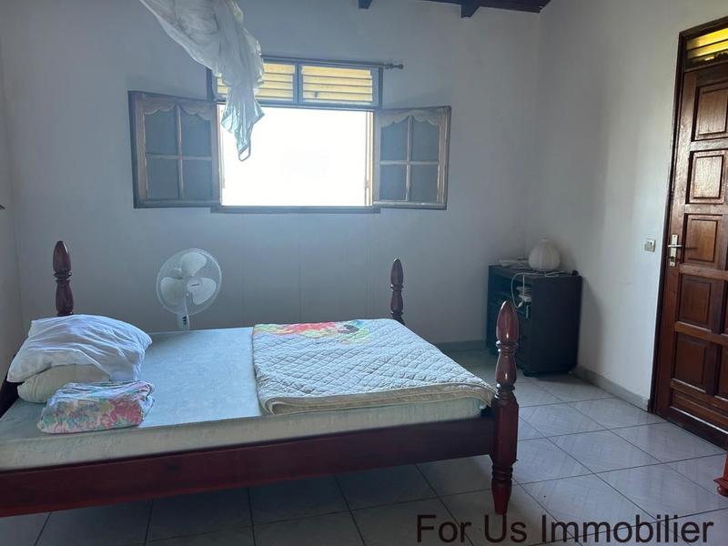 Maison - 215 m² - 7 pièces