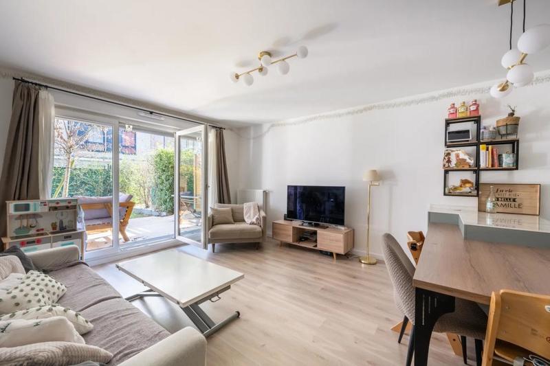 Appartement - 79 m² - 4 pièces