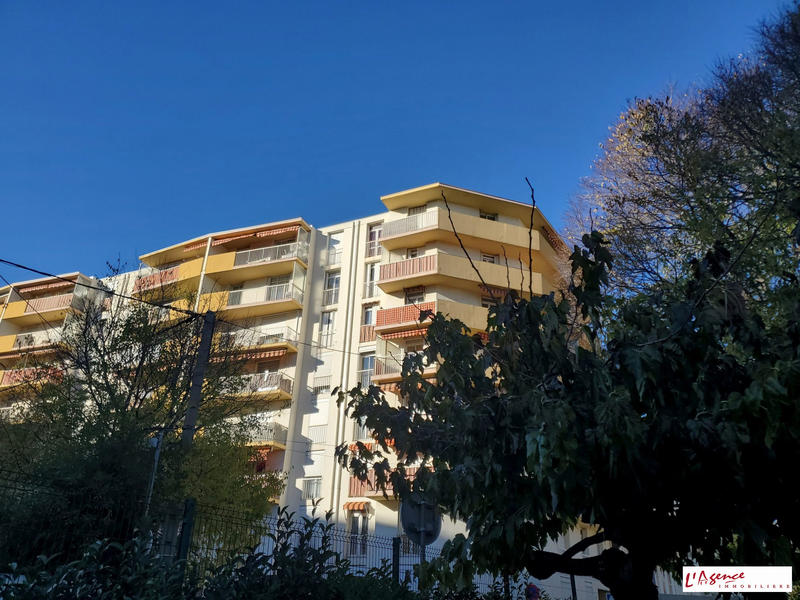 Appartement - 73 m² - 3 pièces