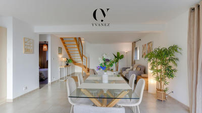 Maison - 128 m² - 7 pièces