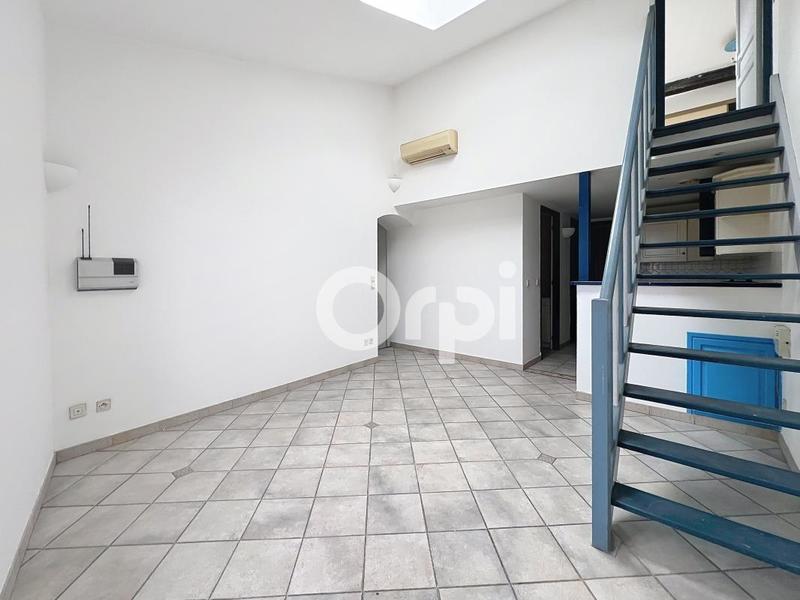 Appartement - 81 m² - 3 pièces