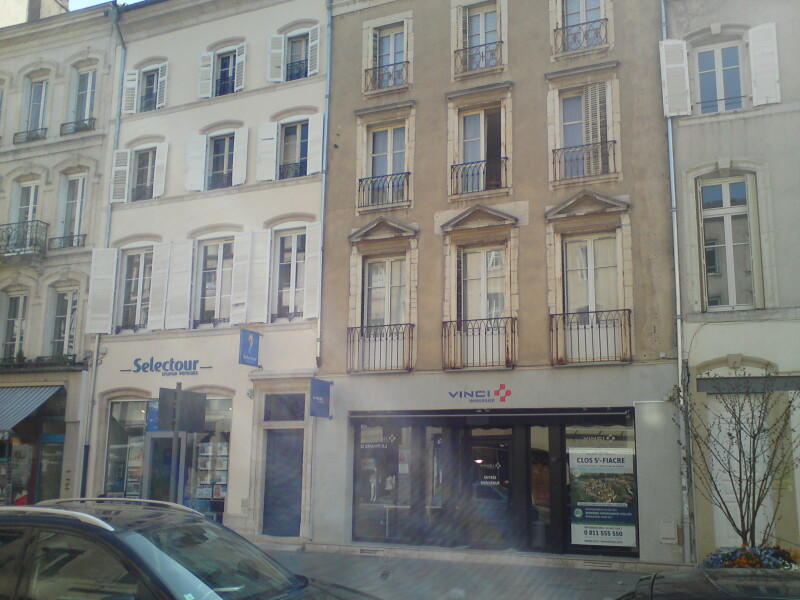 Studio - 25 m² - 1 pièce