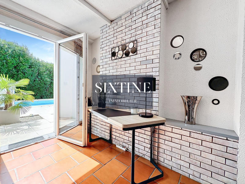 Maison - 197 m² - 9 pièces