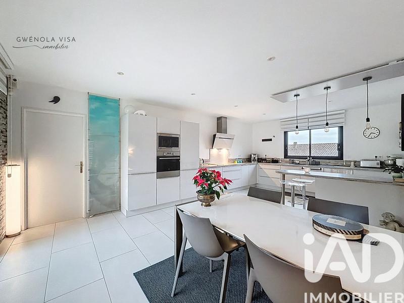 Maison - 135 m² - 5 pièces