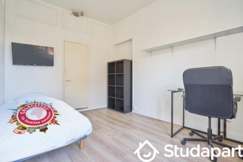 Chambre - 17 m² - 1 pièce