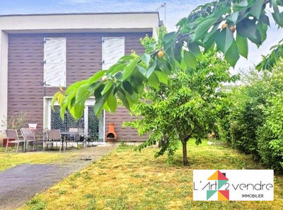 Maison traditionnelle - 80 m² - 4 pièces