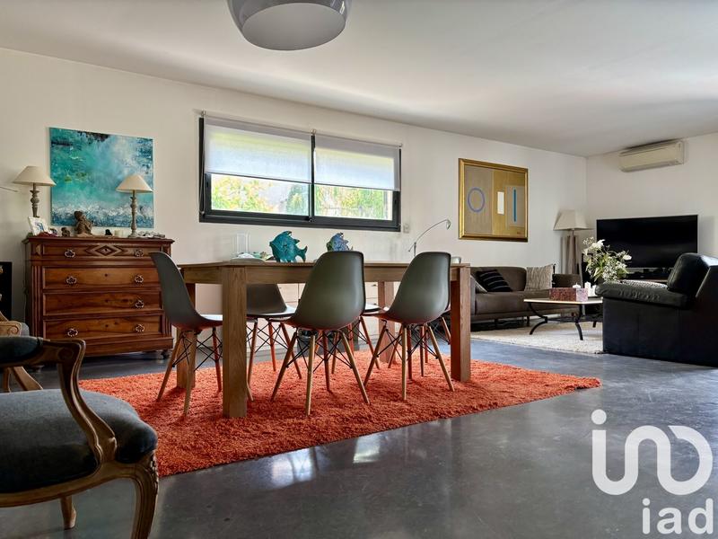 Maison - 198 m² - 6 pièces