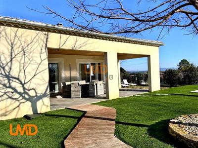 Villa - 120 m² - 4 pièces