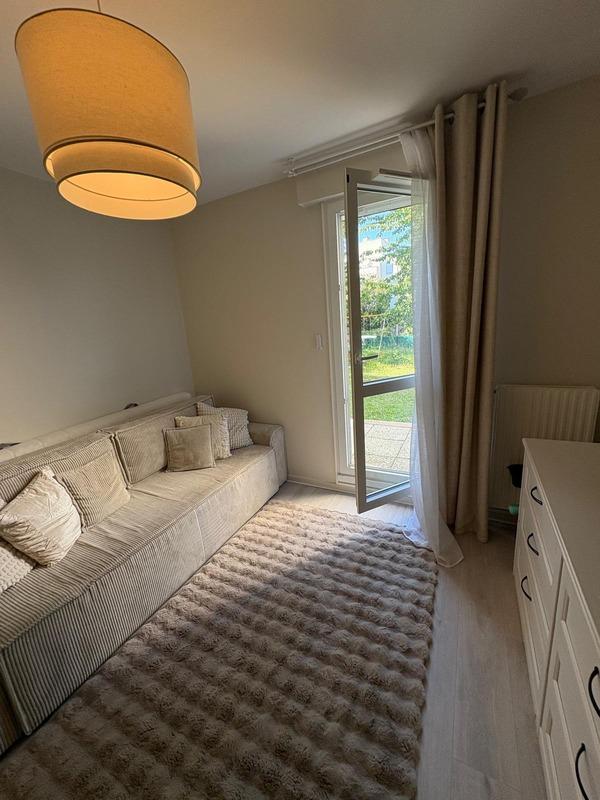 Appartement - 80 m² - 4 pièces