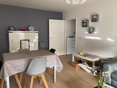 Appartement - 86 m² - 4 pièces