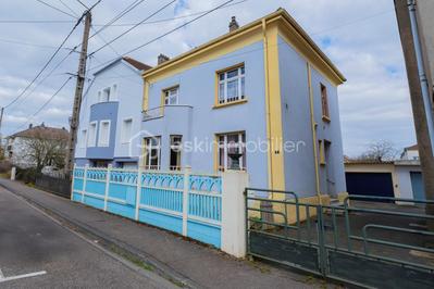 Maison de ville - 127 m² - 9 pièces