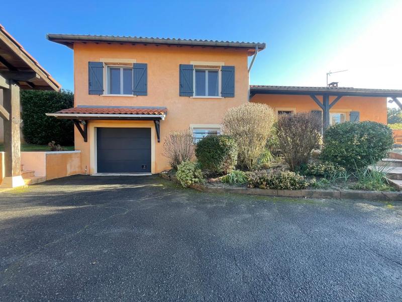 Maison - 100 m² - 4 pièces