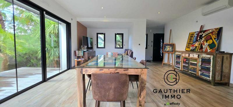 Maison - 124 m² - 4 pièces