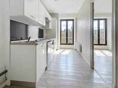 Appartement - 67 m² - 2 pièces