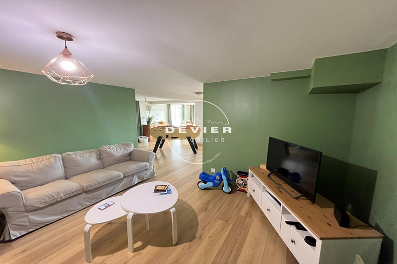 Villa - 170 m² - 6 pièces